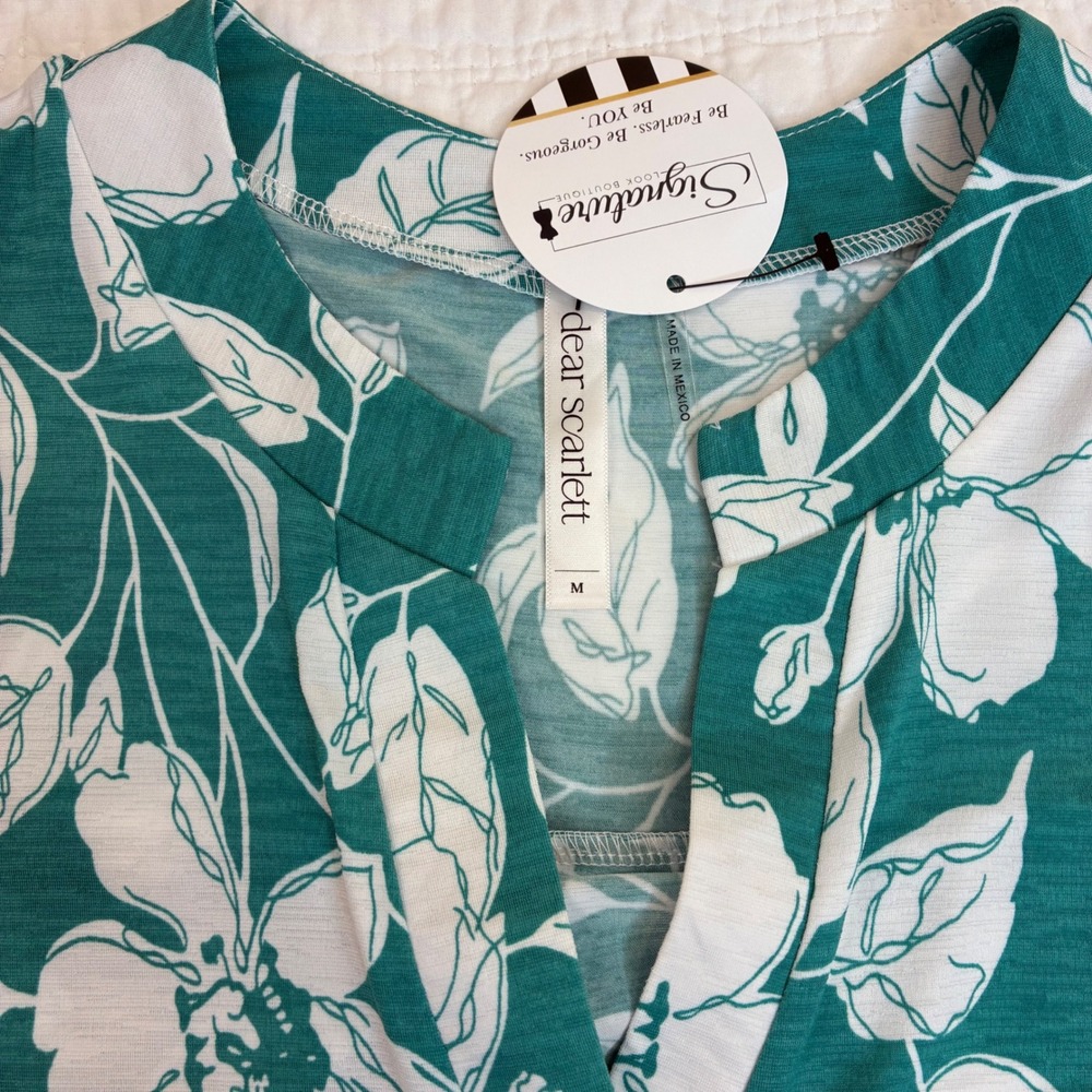 NEW Dear Scarlett Teal Floral Sleeveless Top Split V-Neck Blouse Women M cottage - Picture 6 of 10